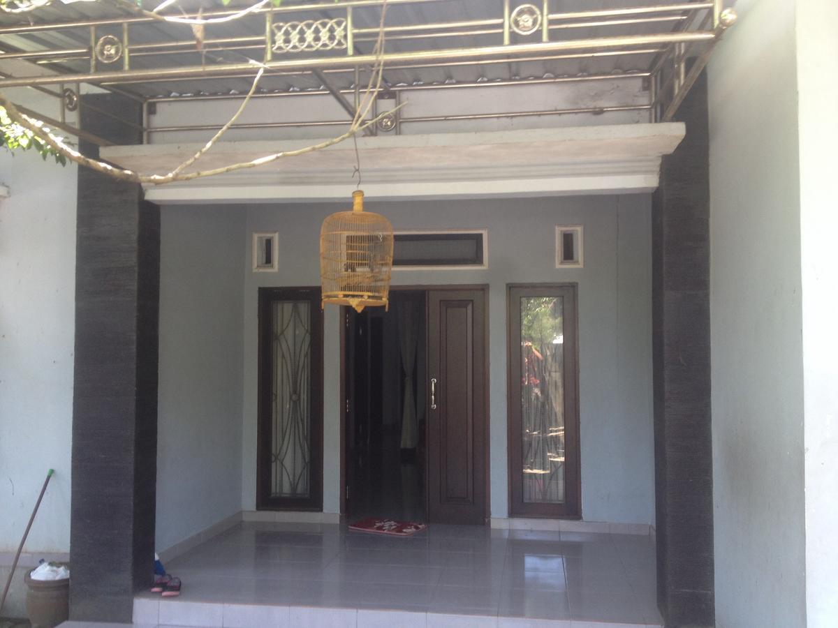 Nita Homestay Banyuwangi  Exterior photo